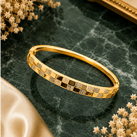 Geometric Crystal Bracelet for Women
