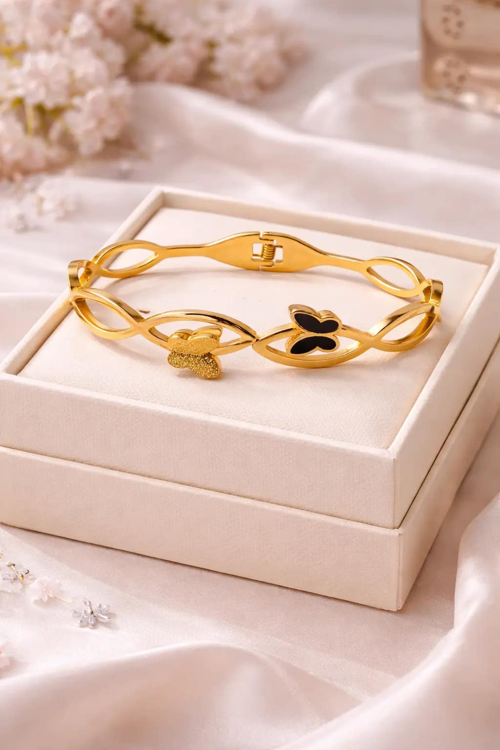 Elegant Butterfly Gold Bracelet for Women with Designer Charm - Image 2