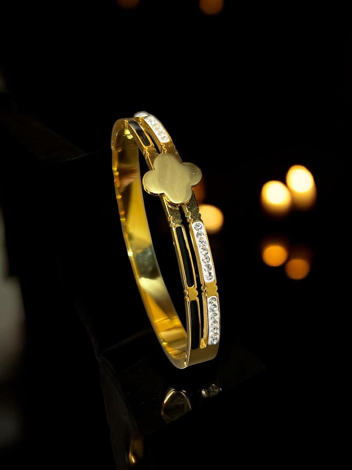 Quatrefoil Diamond Bracelet - Image 2