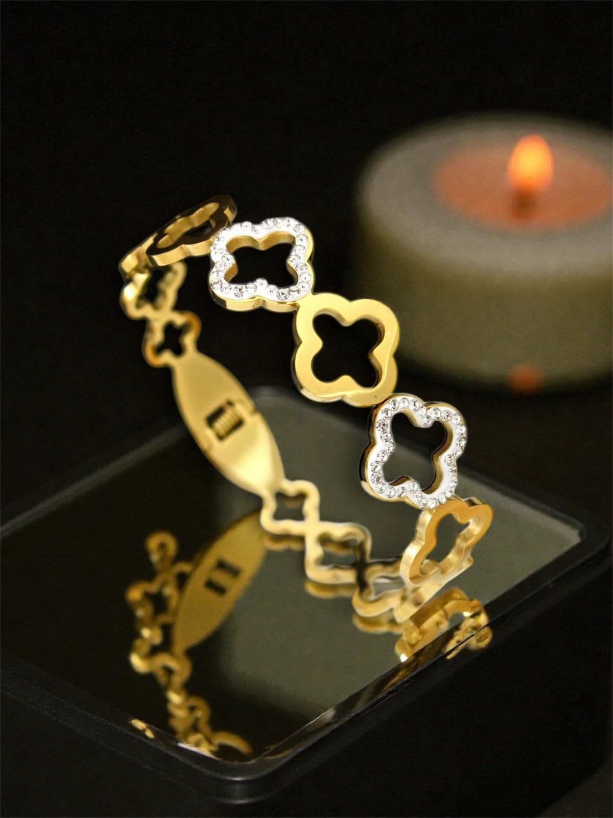 Gold Clover Anti Tarnish Bracelet
