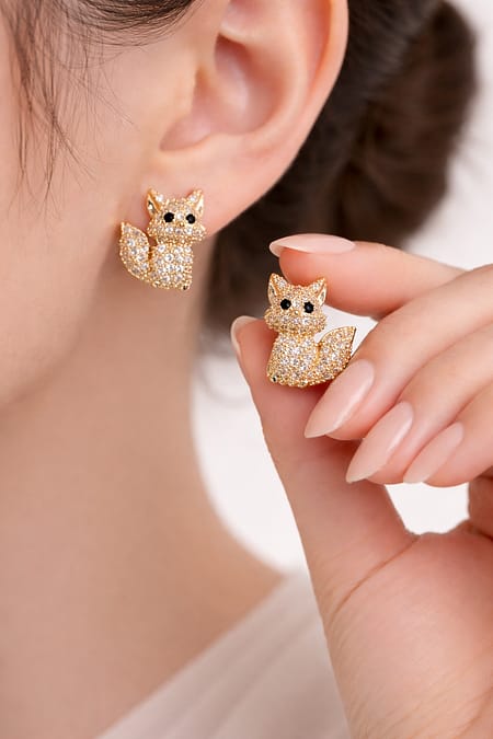 anti tarnish stud earrings under 500 for girls