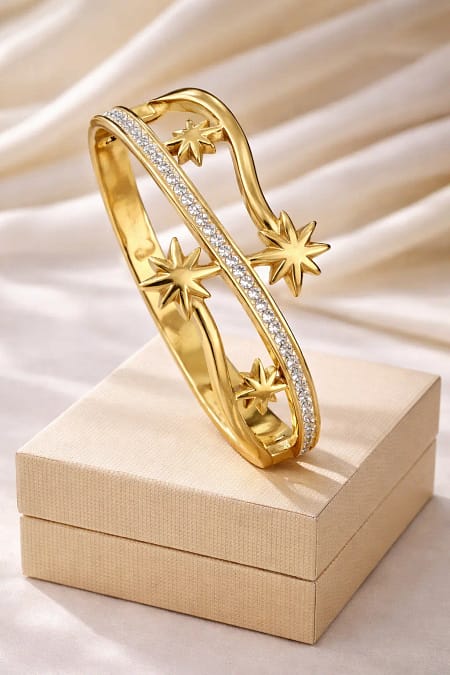 Elegant Star Crystal Gold Bracelet for Women