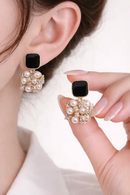 Black Onyx Pearl Cluster Stud Earrings for Women