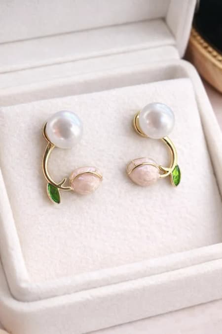 Elegant Pearl Flower Stud Earrings for Women with Pink Flower Design