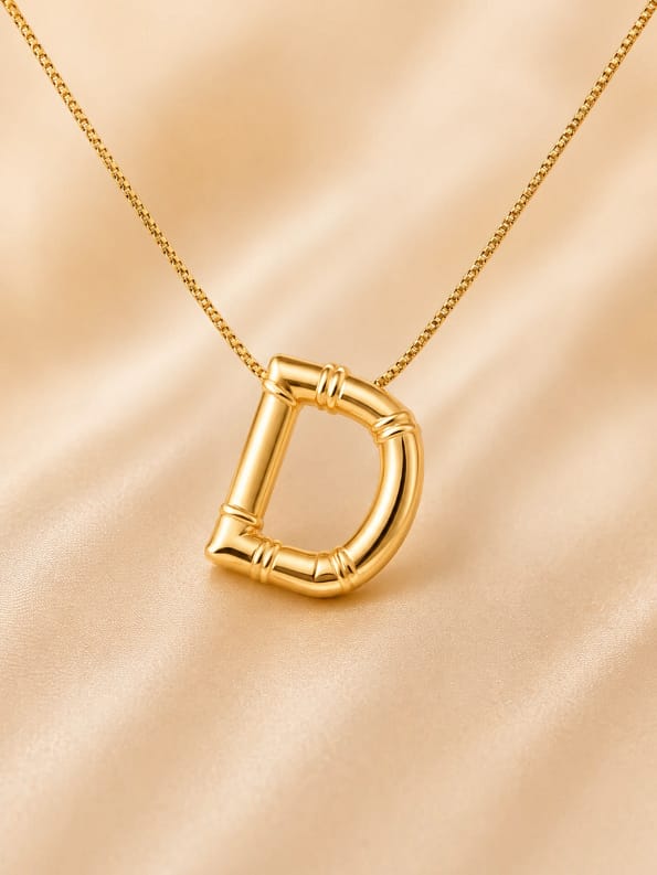 D initial pendant necklace