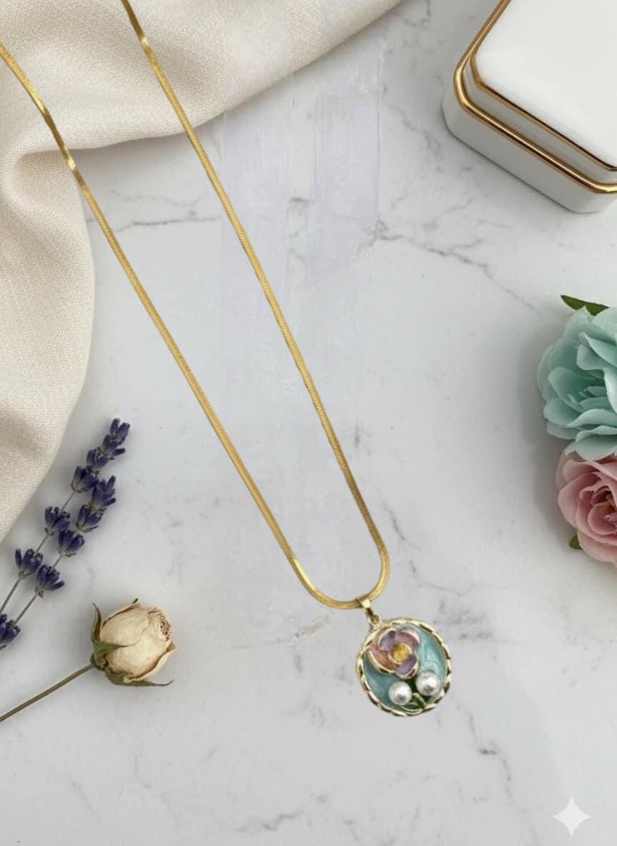 Floral Pearl Pendant Necklace - Image 3