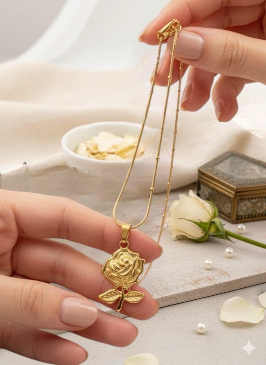 Rose Gold Necklace - Image 2